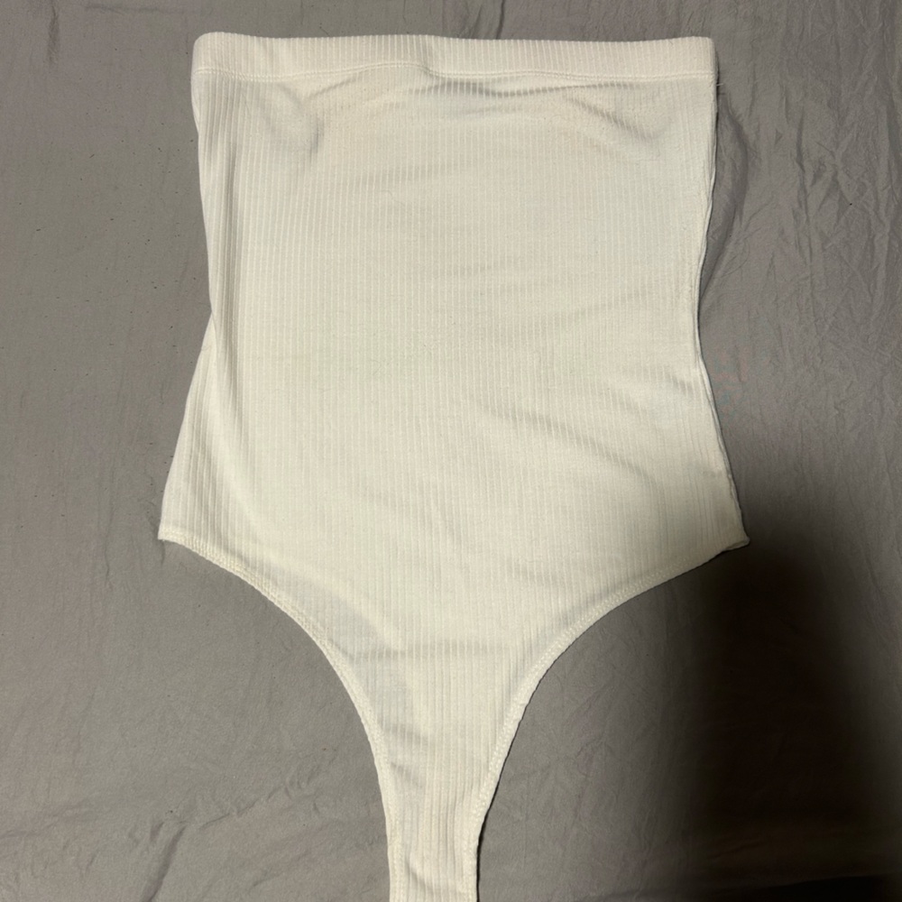 Fashion Nova white body suit